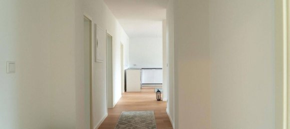 4 bedrooms Apartment in Roth, Germany No. 326315 11