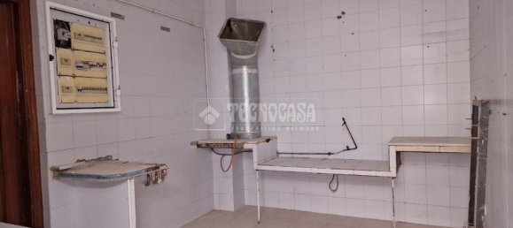 Коммерческая недвижимость 106м² в Уэска, Испания № 138822 6