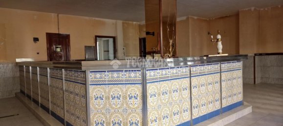 Коммерческая недвижимость 106м² в Уэска, Испания № 138822 2