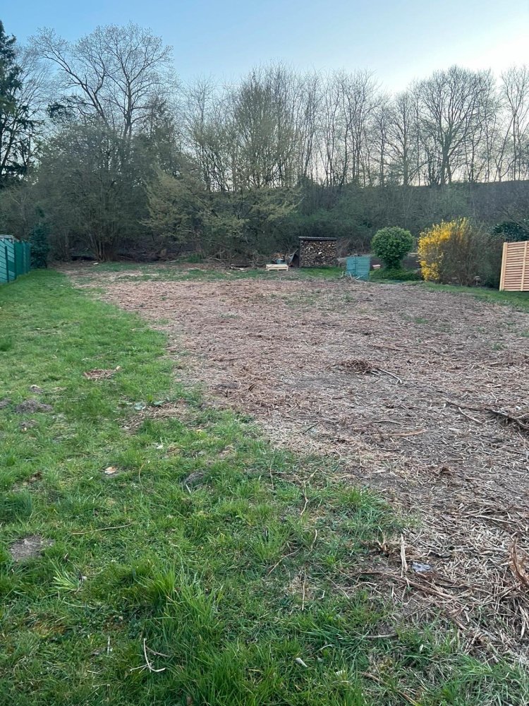  Land in Saarbrucken, Germany No. 306000