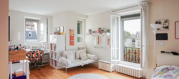 Casa de 9 habitaciónes en Asnieres-sur-Seine, France No. 163340 16