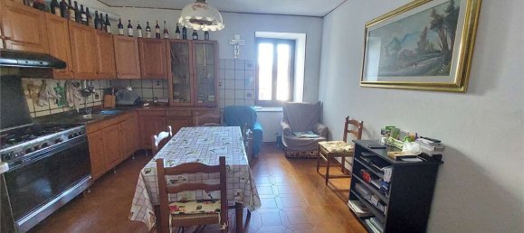 4-Zimmer Wohnung in Vigone, Italy, Nr. 109996 8