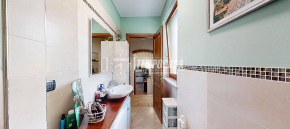 2 chambres Appartement à Bra, Italy No. 308797 9