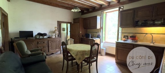 2 bedrooms House in Saint-Mesmin, France No. 64107 6