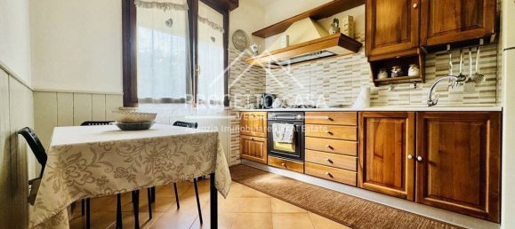 3 Schlafzimmer Haus in Viareggio, Italy, Nr. 332535 19