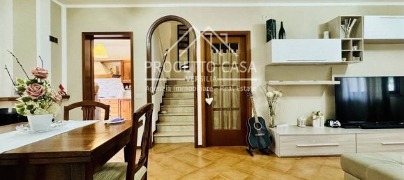 3 Schlafzimmer Haus in Viareggio, Italy, Nr. 332535 11