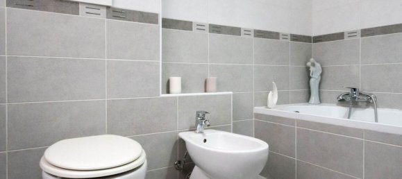 3 rooms Apartment in Ciampino, Italy No. 46185 21