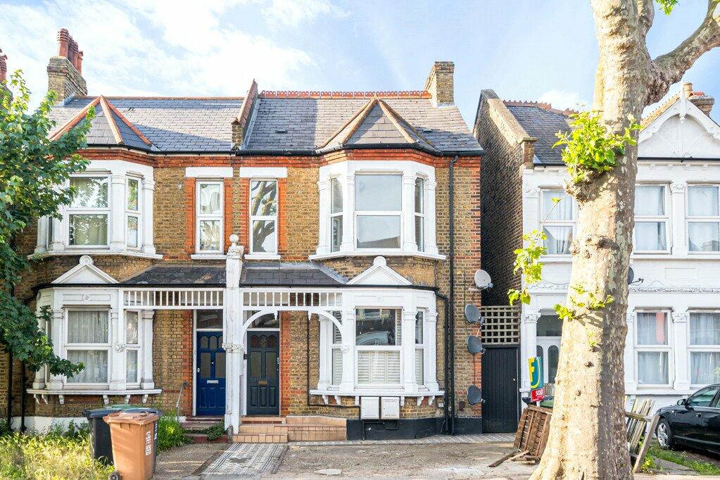 2 bedrooms Apartment in London, United Kingdom No. 7684