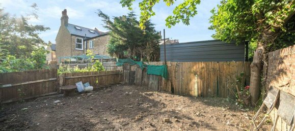 2 bedrooms Apartment in London, United Kingdom No. 7684 4