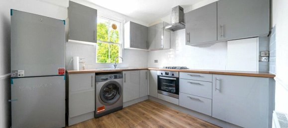 2 bedrooms Apartment in London, United Kingdom No. 7684 3