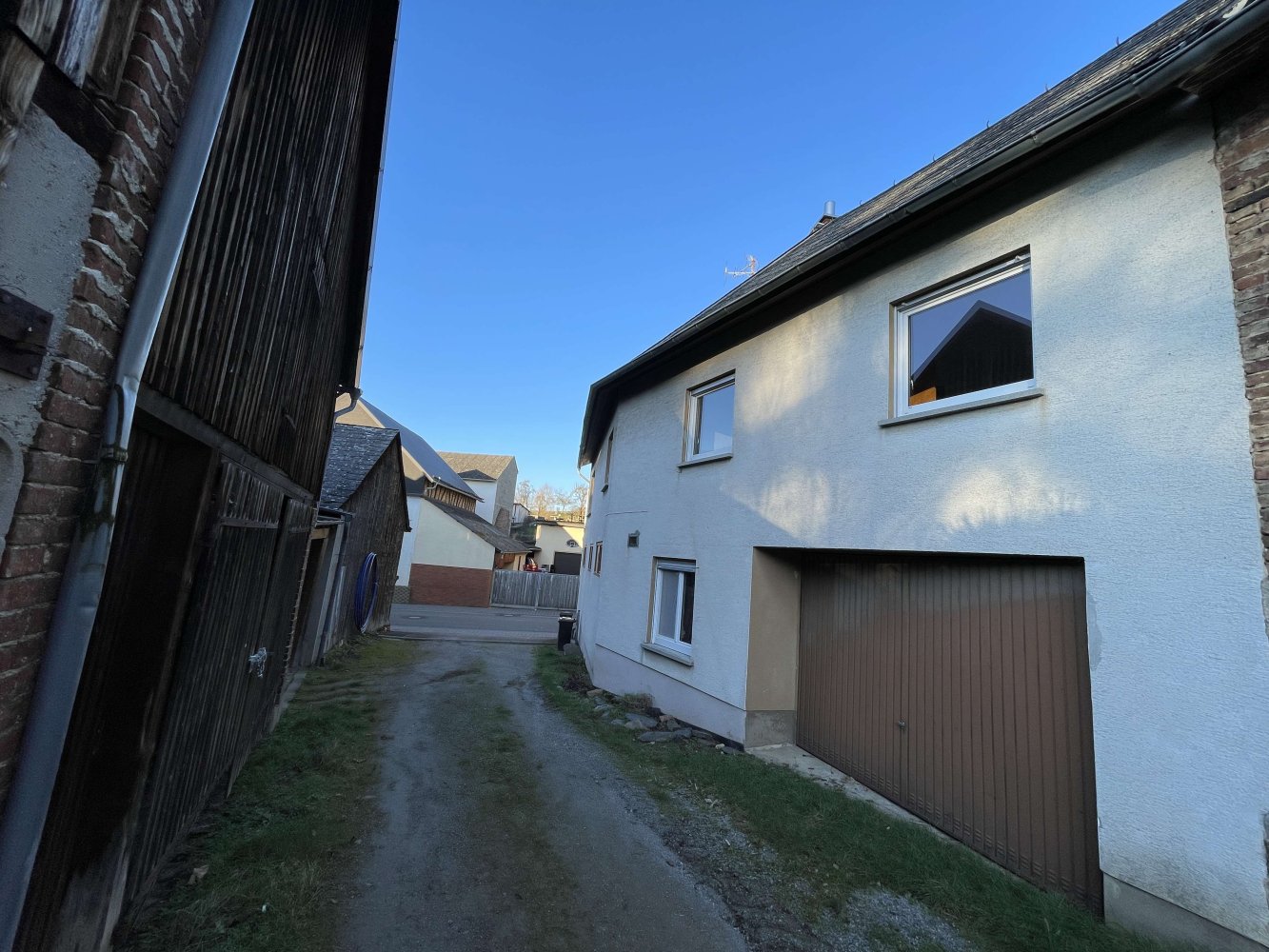 5 bedrooms Townhouse in Rhein-Lahn, Germany No. 190048