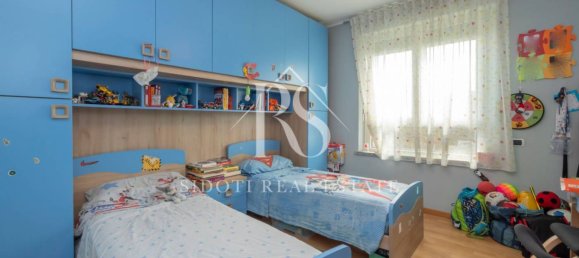 Квартира с 3 спальнями в Пьольтелло, Италия № 2574 23