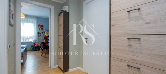 Квартира с 3 спальнями в Пьольтелло, Италия № 2574 43