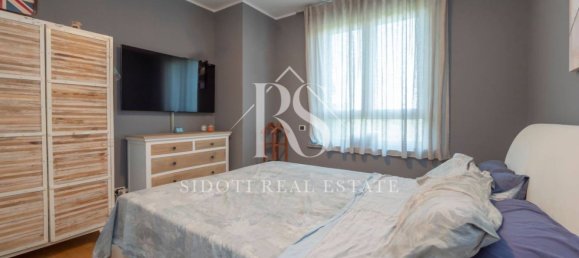 Квартира с 3 спальнями в Пьольтелло, Италия № 2574 40