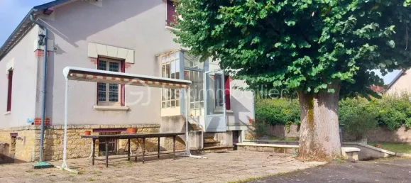 3 bedrooms House in Chisseaux, France No. 344075 4