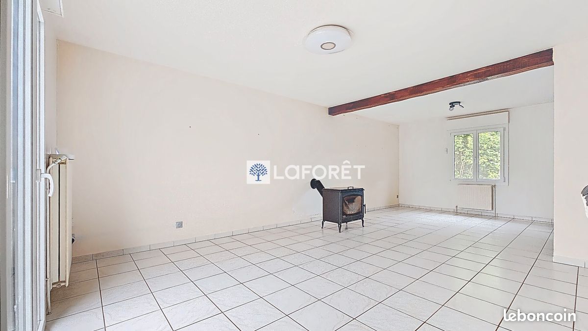 4 bedrooms House in Saint-Gobain, France No. 239988