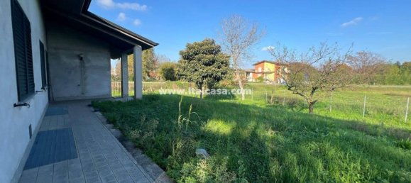 3 غرف نوم فيلا في Treviglio, Italy رقم 117893 28