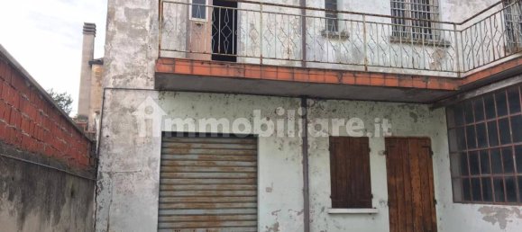 Дом с 5 спальнями в Феррара, Италия № 292657 4