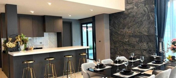 3 Schlafzimmer Cafe / Restaurant in Si Racha, Thailand, Nr. 15561 4