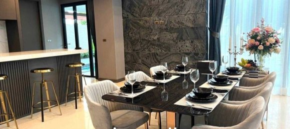 3 Schlafzimmer Cafe / Restaurant in Si Racha, Thailand, Nr. 15561 2