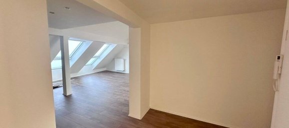 Квартира с 2 комнатами в Баден-Вюртемберг, Германия № 16214 5