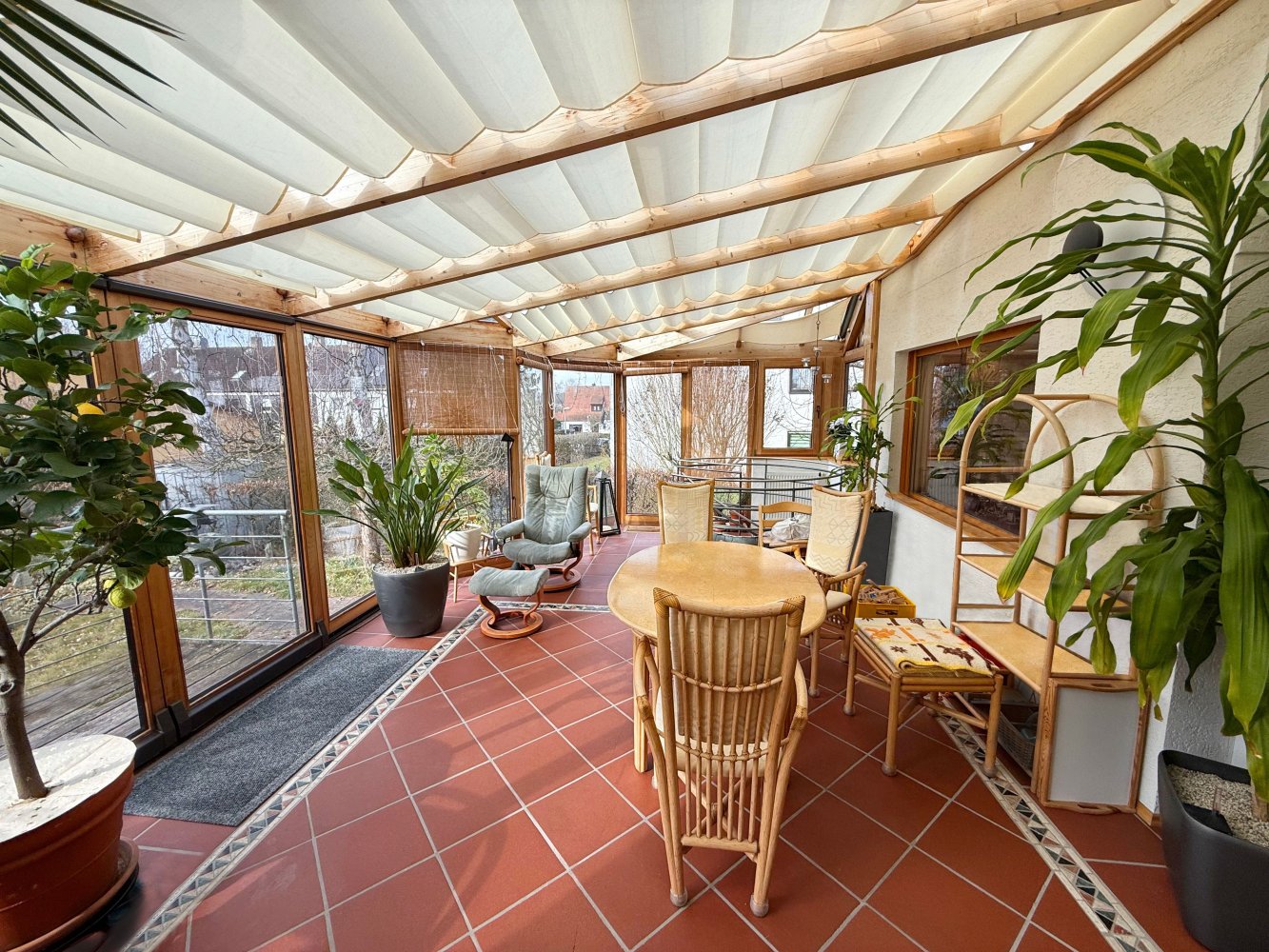 6 rooms Townhouse in Erlangen, Germany No. 65045