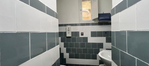 Gewerbliche Immobilie in Rome, Italy 50m², Nr. 202414 20