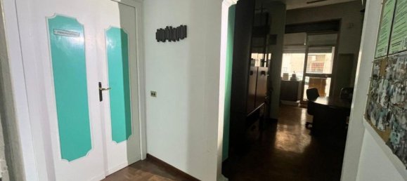 Gewerbliche Immobilie in Rome, Italy 50m², Nr. 202414 8