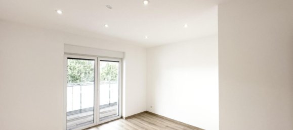 Apartamento de 3 habitaciónes en Bergstrase, Germany No. 230078 3