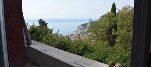 Casa de 5 divisões em Finale Ligure, Italy N.º 231298 25