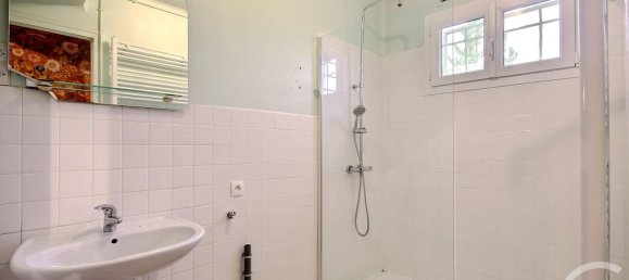 4 bedrooms House in Villenauxe-la-Grande, France No. 49615 8