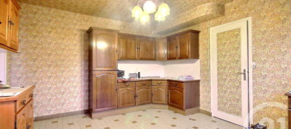 4 bedrooms House in Villenauxe-la-Grande, France No. 49615 4