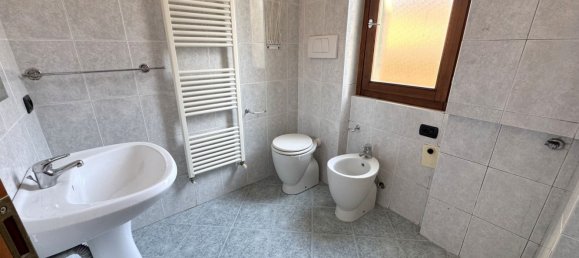 2 rooms Apartment in Carugate, Italy No. 59660 15