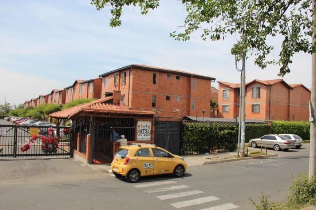 Casa de 4 dormitorios en Valle del Cauca, Colombia No. 3024