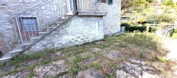 Casa de 3 divisões em Castel San Niccolò, Italy N.º 212893 23