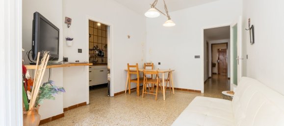3 bedrooms Apartment in Sant Boi de Llobregat, Spain No. 170857 3