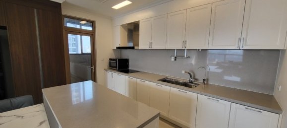 4 Schlafzimmer Wohnung in Tay Ho, Vietnam, Nr. 452 8