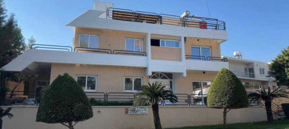 4 bedrooms Commercial property in Agios Athanasios, Cyprus No. 19957 2