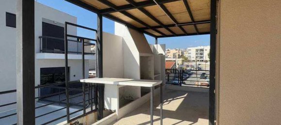 4 bedrooms Commercial property in Agios Athanasios, Cyprus No. 19957 3