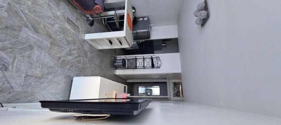 Studio in Cannes, France, Nr. 328077 3