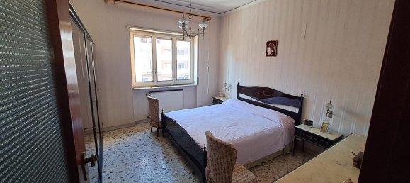 4 rooms Apartment in Naples, Italy No. 114739 28