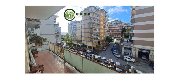 4 rooms Apartment in Naples, Italy No. 114739 12
