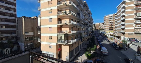 4 rooms Apartment in Naples, Italy No. 114739 22