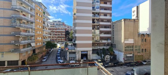4 rooms Apartment in Naples, Italy No. 114739 20