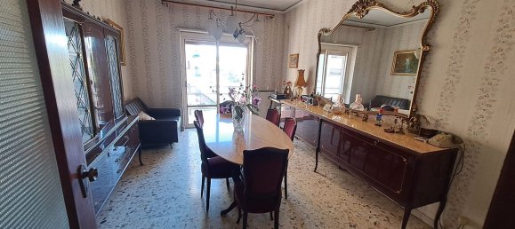4 rooms Apartment in Naples, Italy No. 114739 24