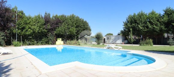 3 bedrooms Villa in Mantua, Italy No. 287075 5