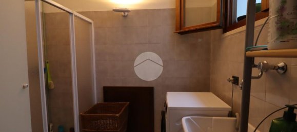 3 bedrooms Villa in Mantua, Italy No. 287075 27