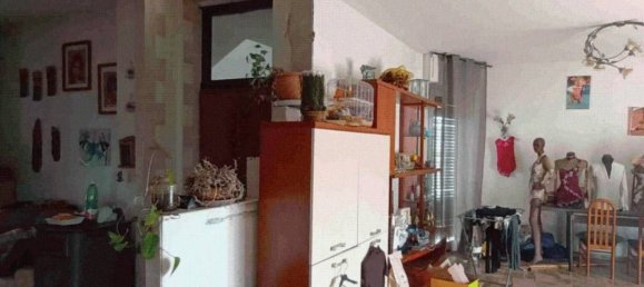 3 rooms Apartment in Meda, Italy No. 7713 10