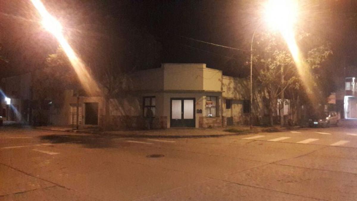 3 bedrooms House in Mar del Plata, Argentina No. 82482