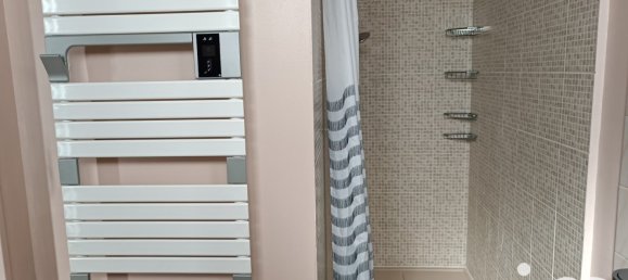 Дом с 4 комнатами в Сент, Франция № 101910 31